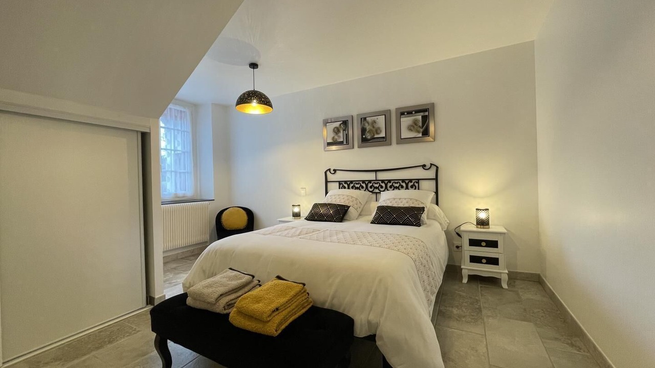 Photo of Bedroom in Souraide