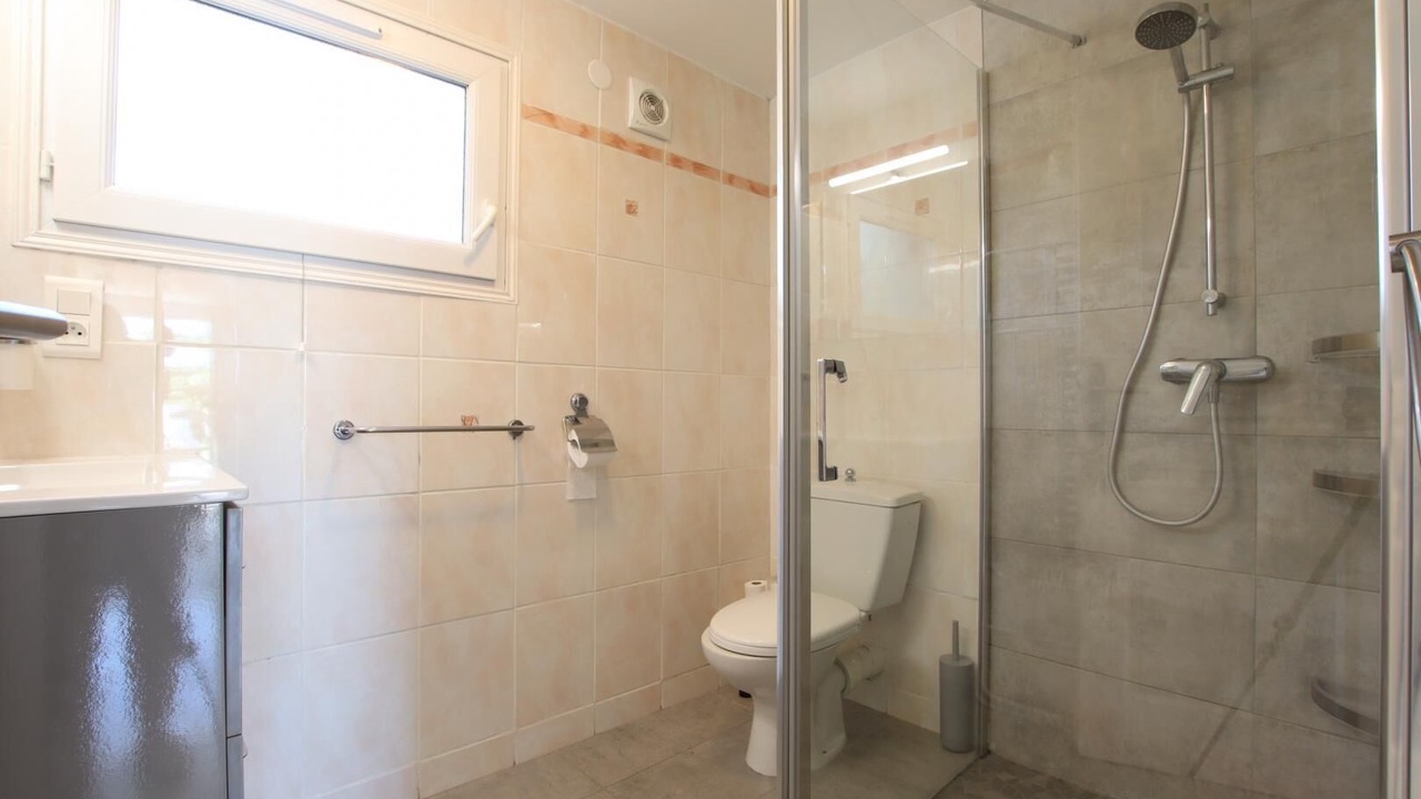 Photo of Bathroom in Mouguerre