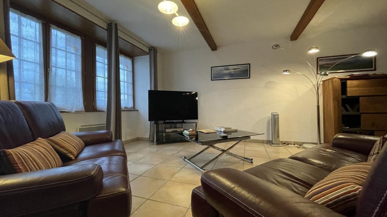 Photo of Livingroom in Sare
