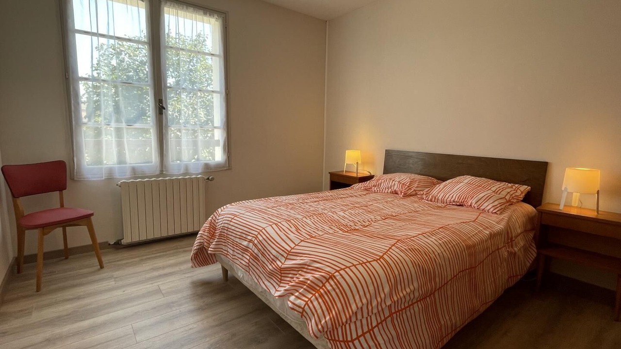 Photo of Bedroom in Theze