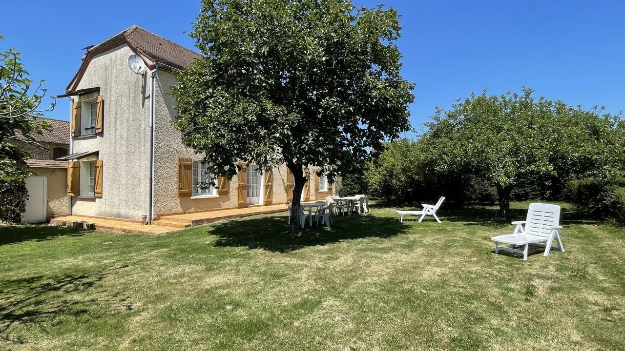 Photo of Outdoor in Theze