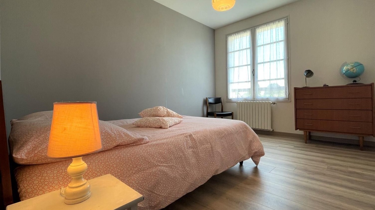 Photo of Bedroom in Theze