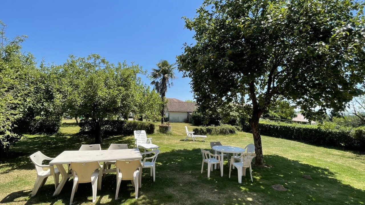 Photo of Outdoor in Theze