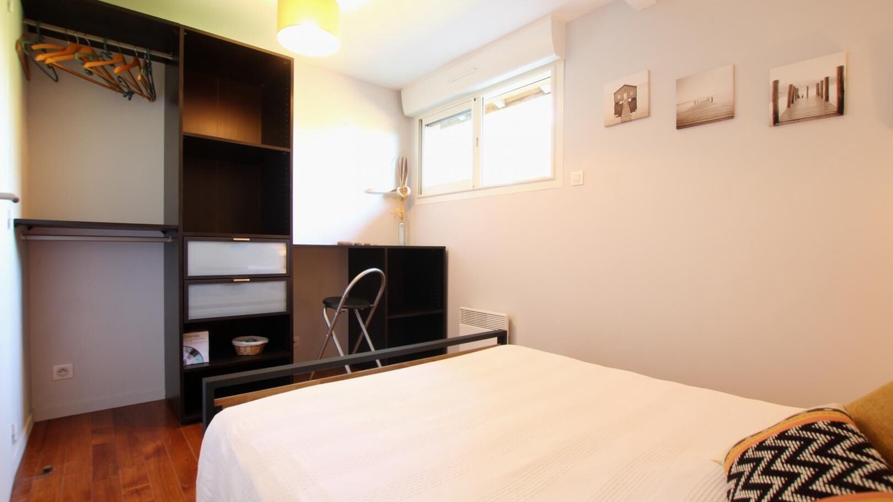 Photo of Bedroom in Lahonce