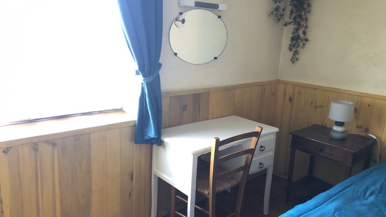 Photo of Bedroom in Leynes