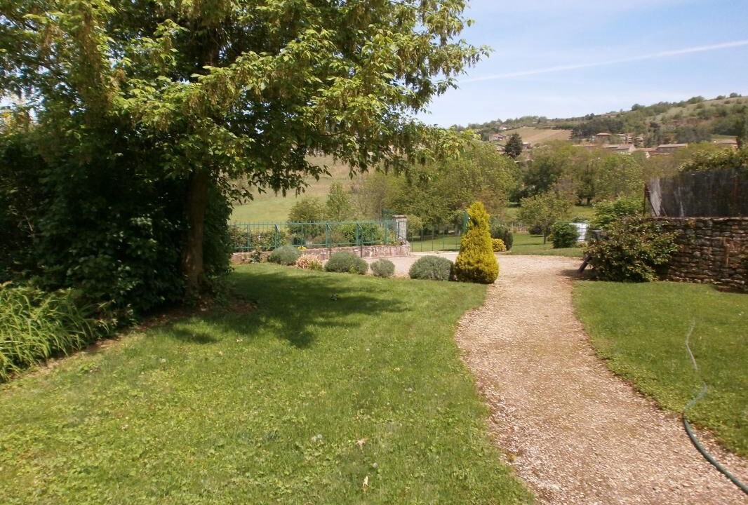 Photo of Outdoor in Leynes