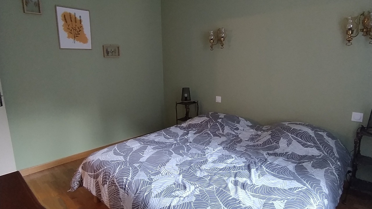 Photo of Bedroom in Espalion