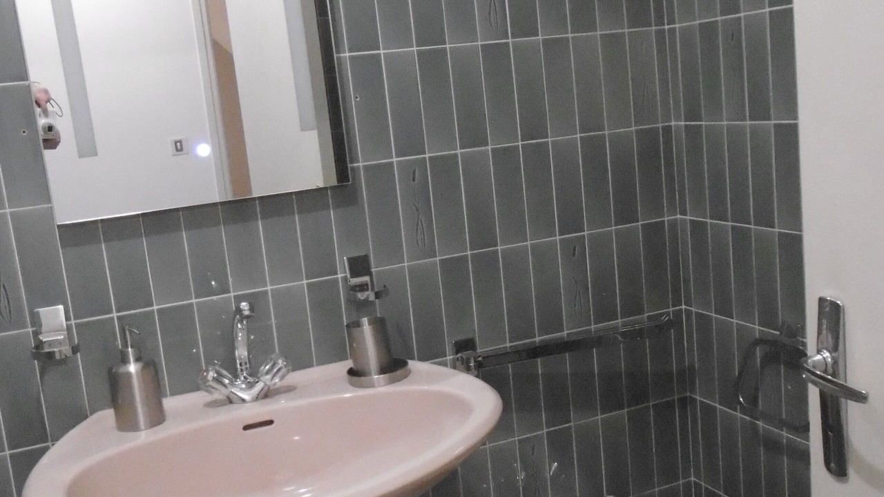 Photo of Bathroom in Espalion