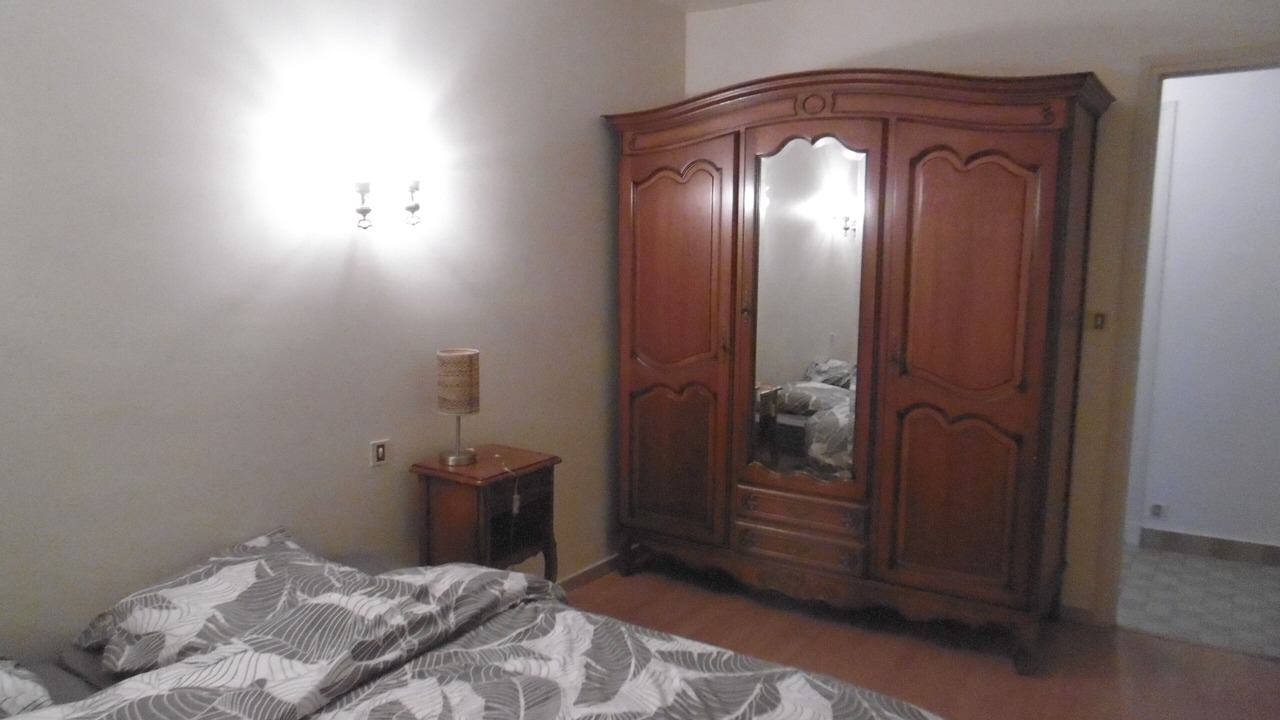 Photo of Bedroom in Espalion