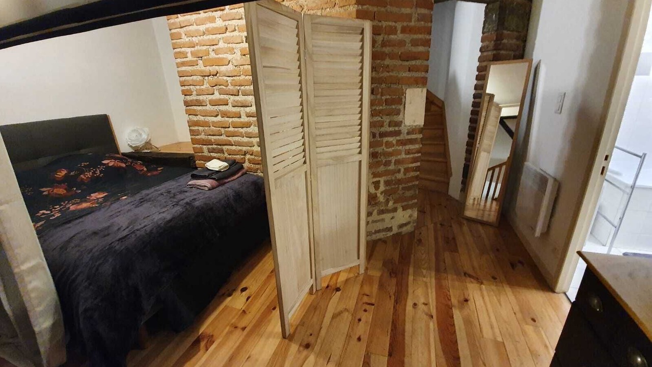 Photo of Bedroom in Albi