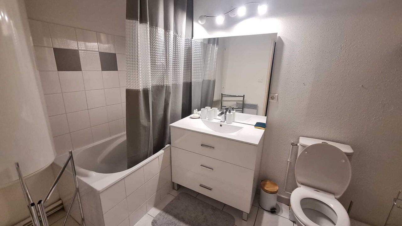 Photo of Bathroom in Albi