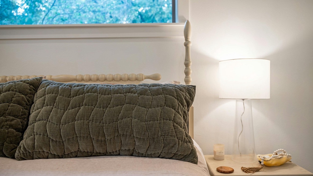 Photo of Bedroom in Horseshoe Bay