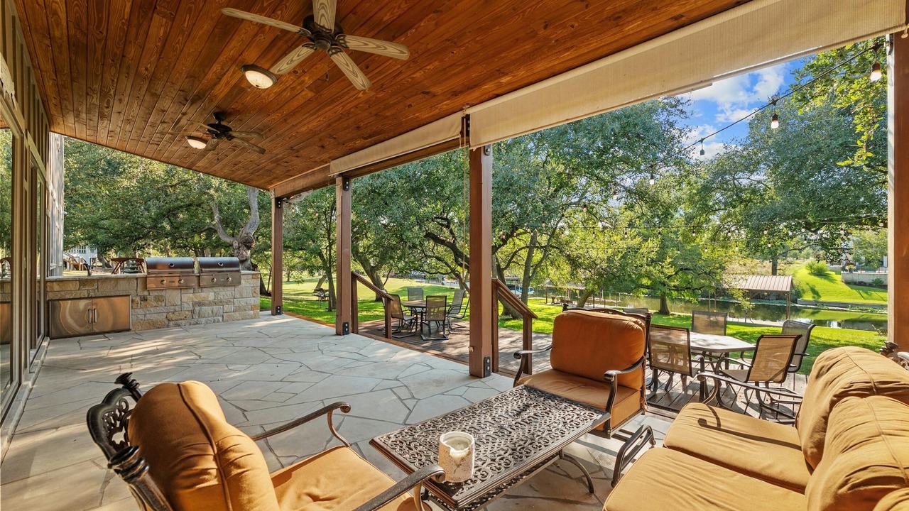Photo of Outdoor in Horseshoe Bay