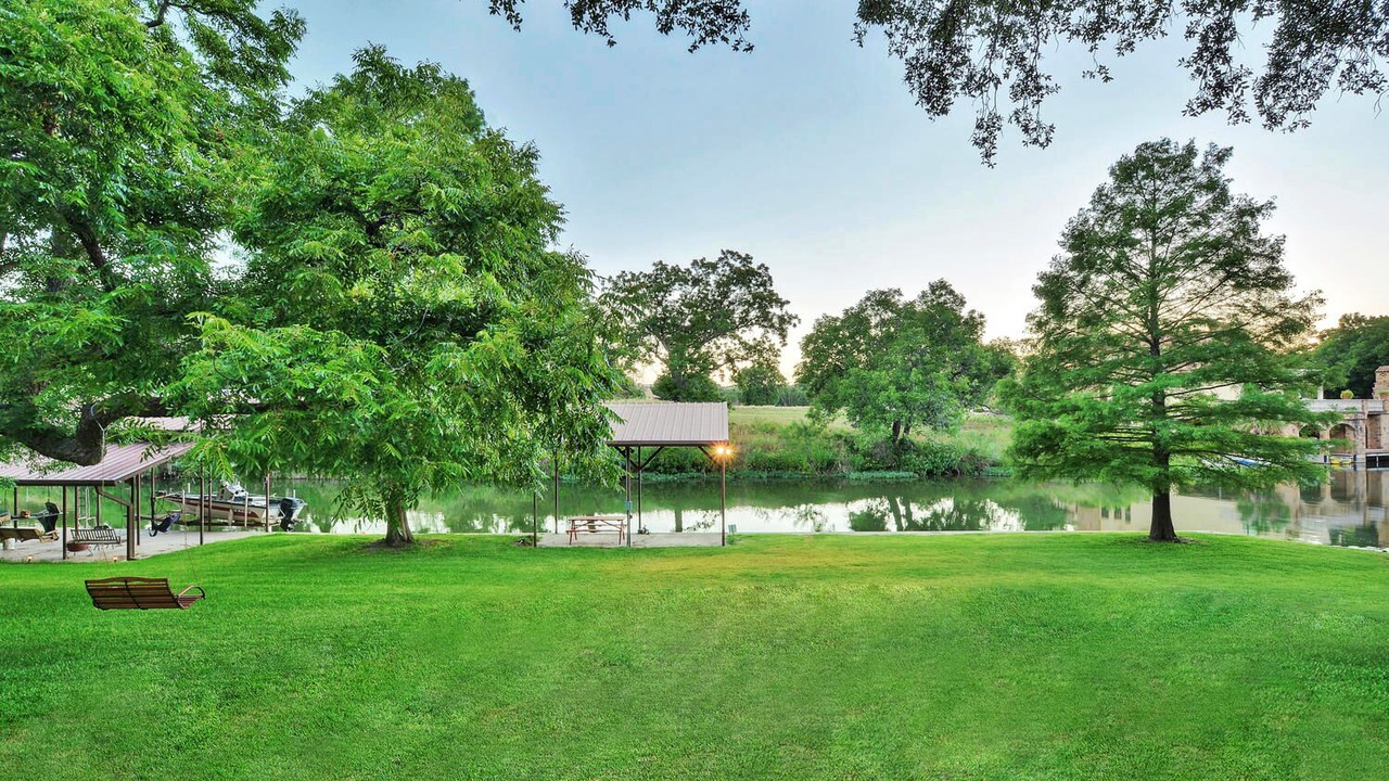 Photo of Outdoor in Horseshoe Bay