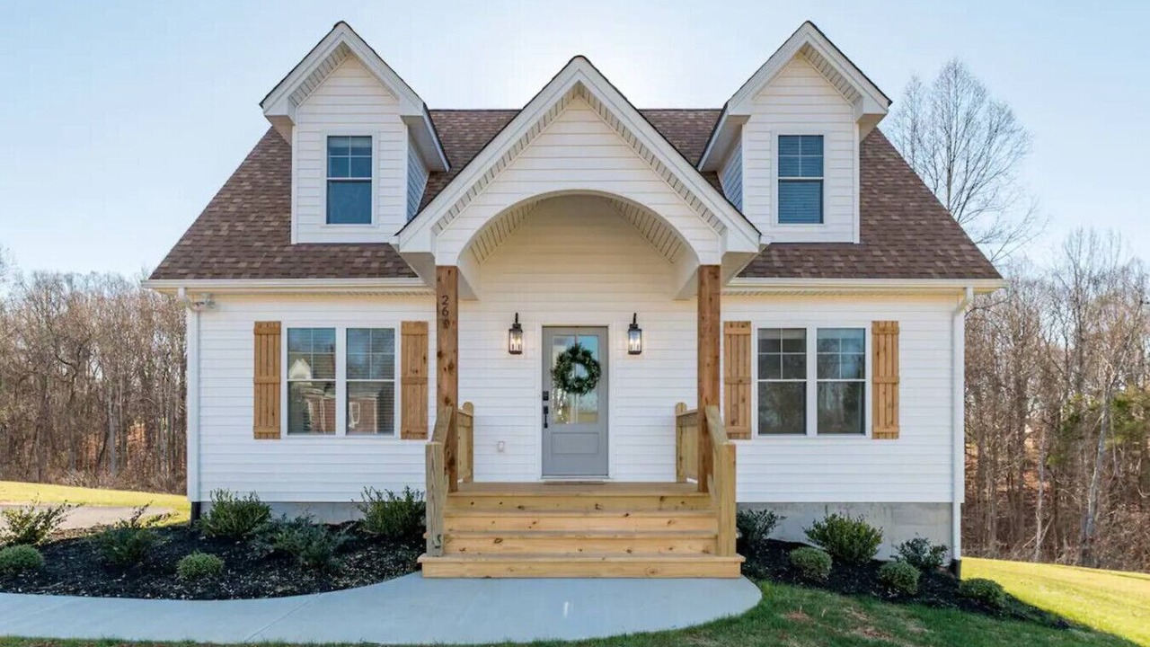 Photo of Outdoor in Madison Heights