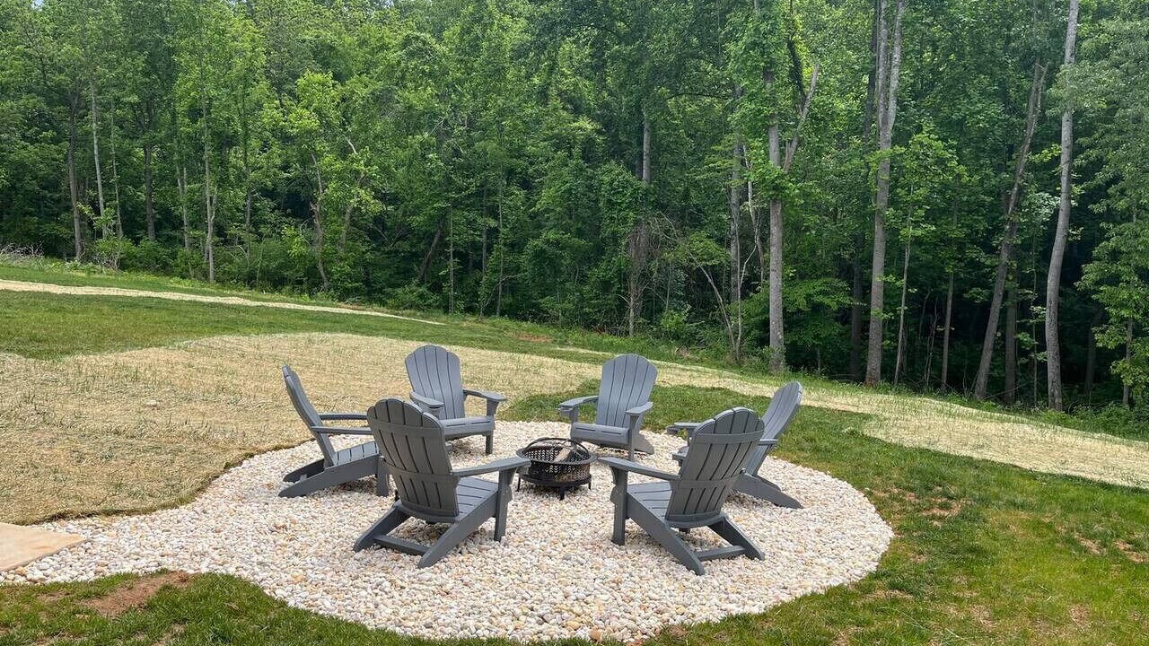 Photo of Outdoor in Madison Heights