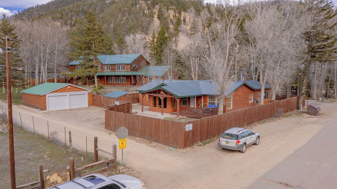 Photo of Others in Red River