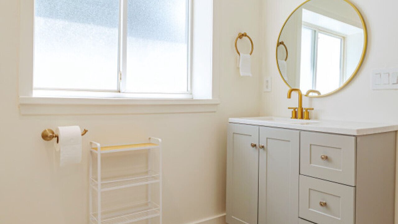 Photo of Bathroom in Valley Glen