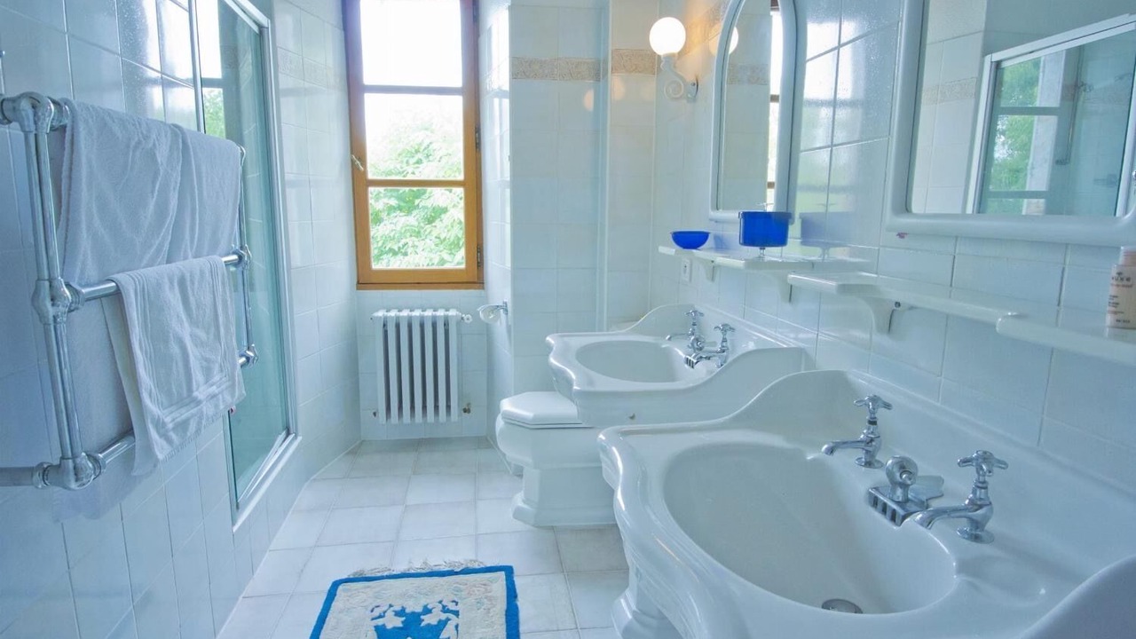 Photo of Bathroom in Villeneuve-sur-Lot