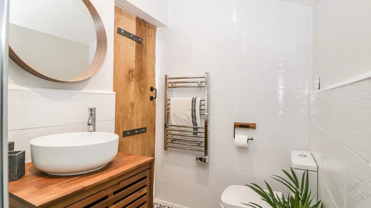 Photo of Bathroom in Burlescombe