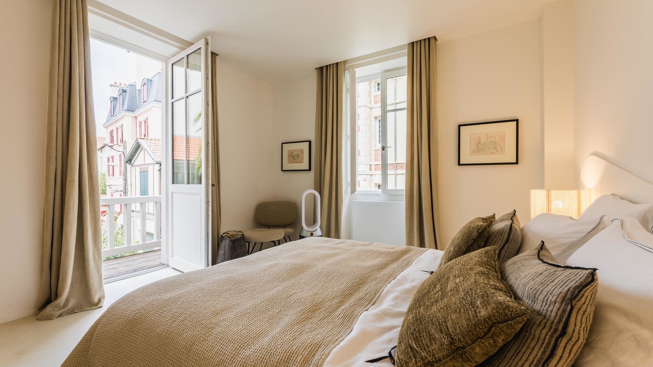 Photo of Bedroom in Biarritz