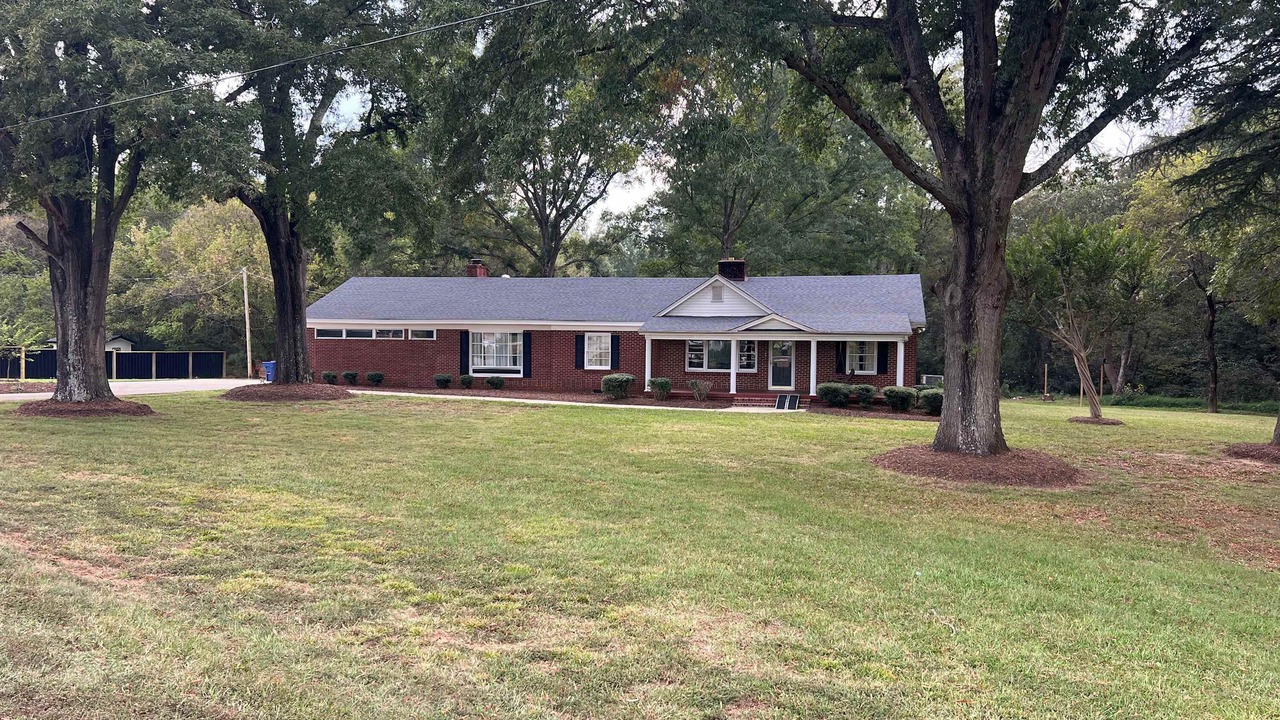 Photo of Others in Vance