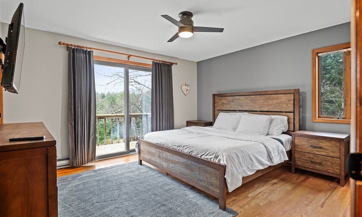 Photo of Bedroom in North Creek