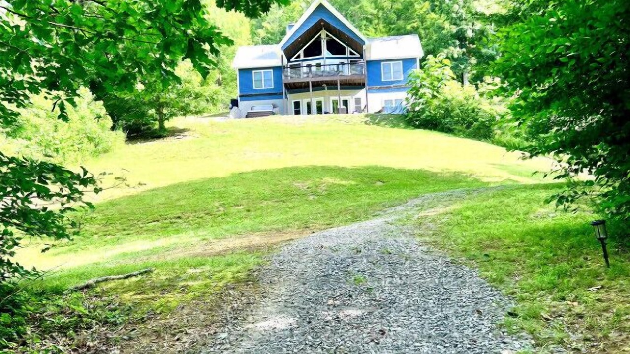 Photo of Outdoor in Tazewell