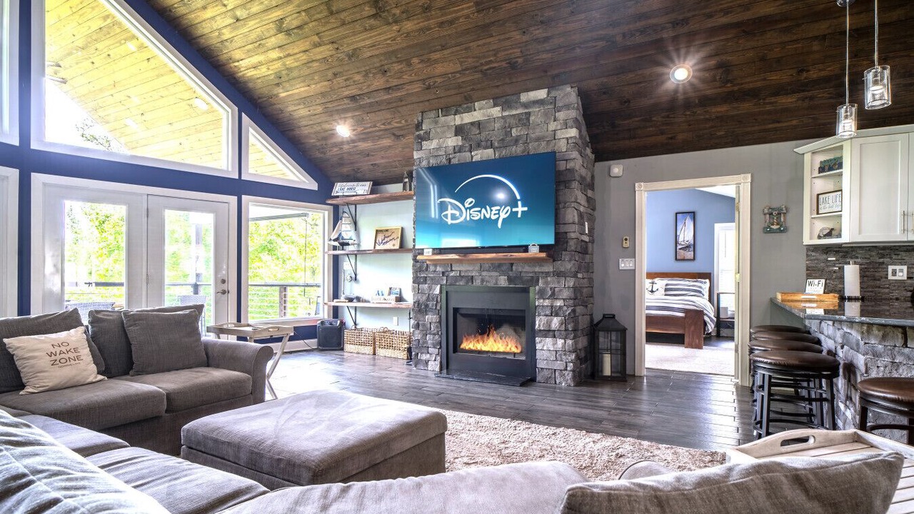 Photo of Livingroom in Tazewell