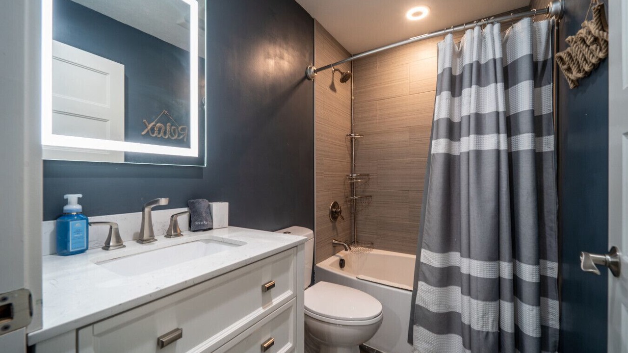 Photo of Bathroom in Tazewell