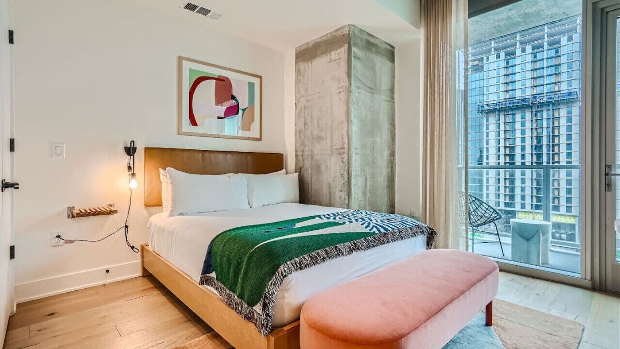 Photo of Bedroom in Rainey Street Historic District