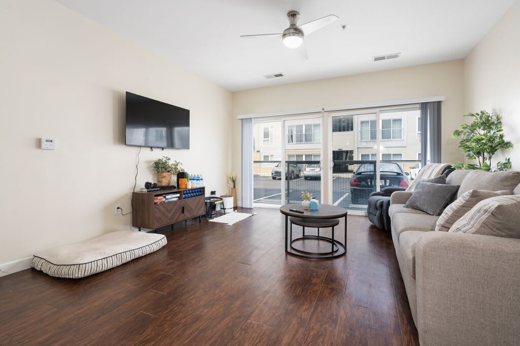 Photo of Livingroom in Grandview Heights