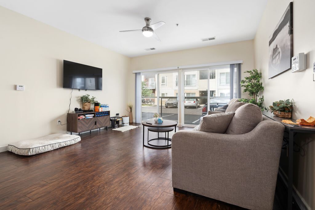 Photo of Livingroom in Grandview Heights