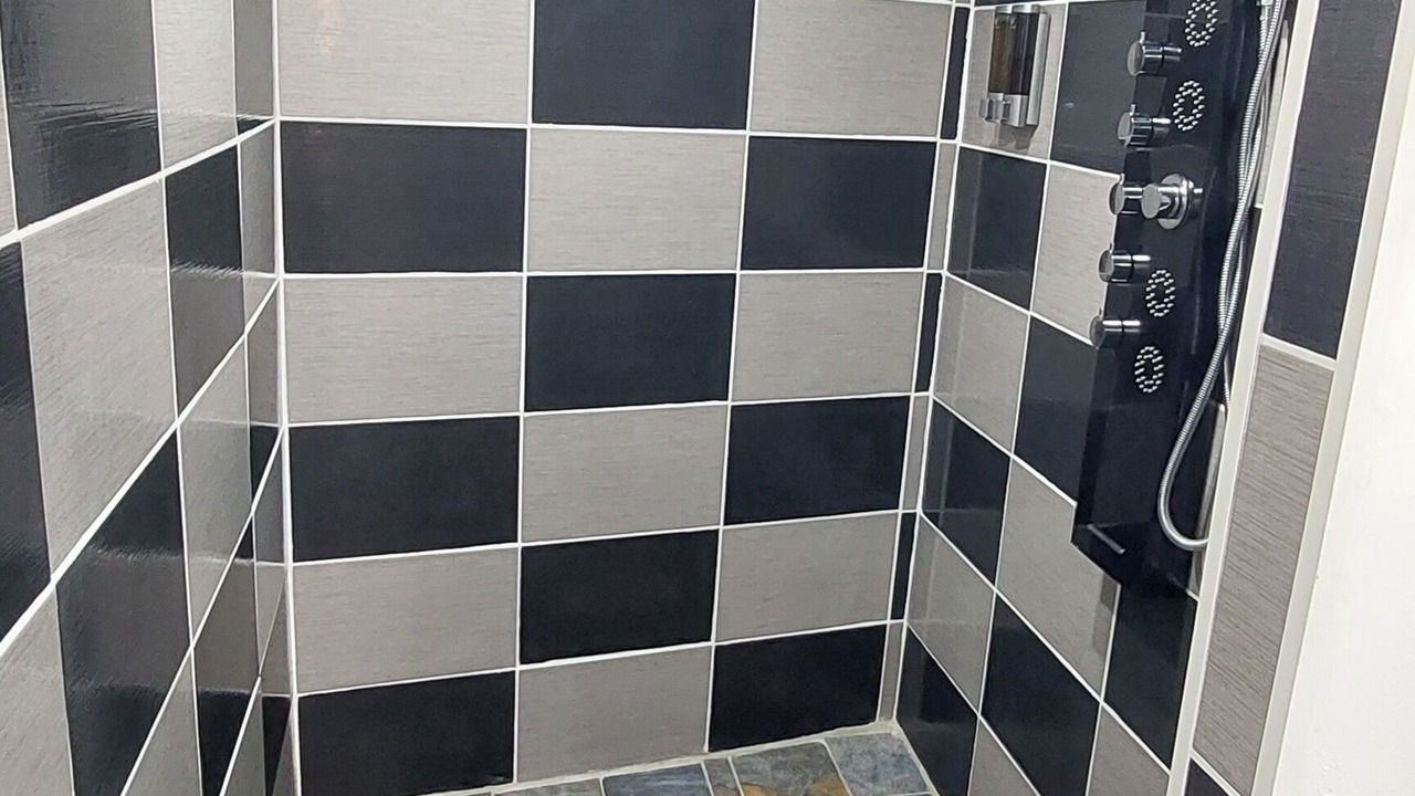 Photo of Bathroom in Marmeaux