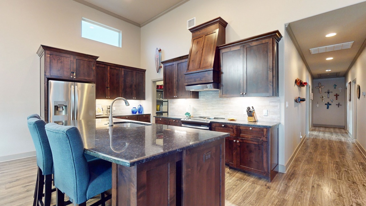 Photo of Kitchen in Leeward Sands