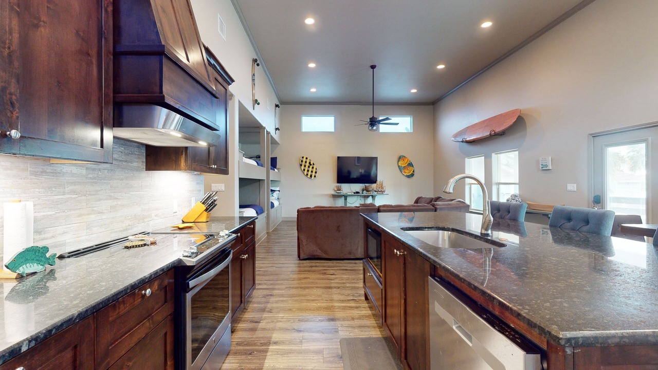 Photo of Kitchen in Leeward Sands