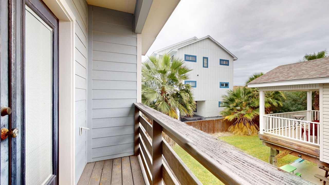 Photo of Outdoor in Leeward Sands