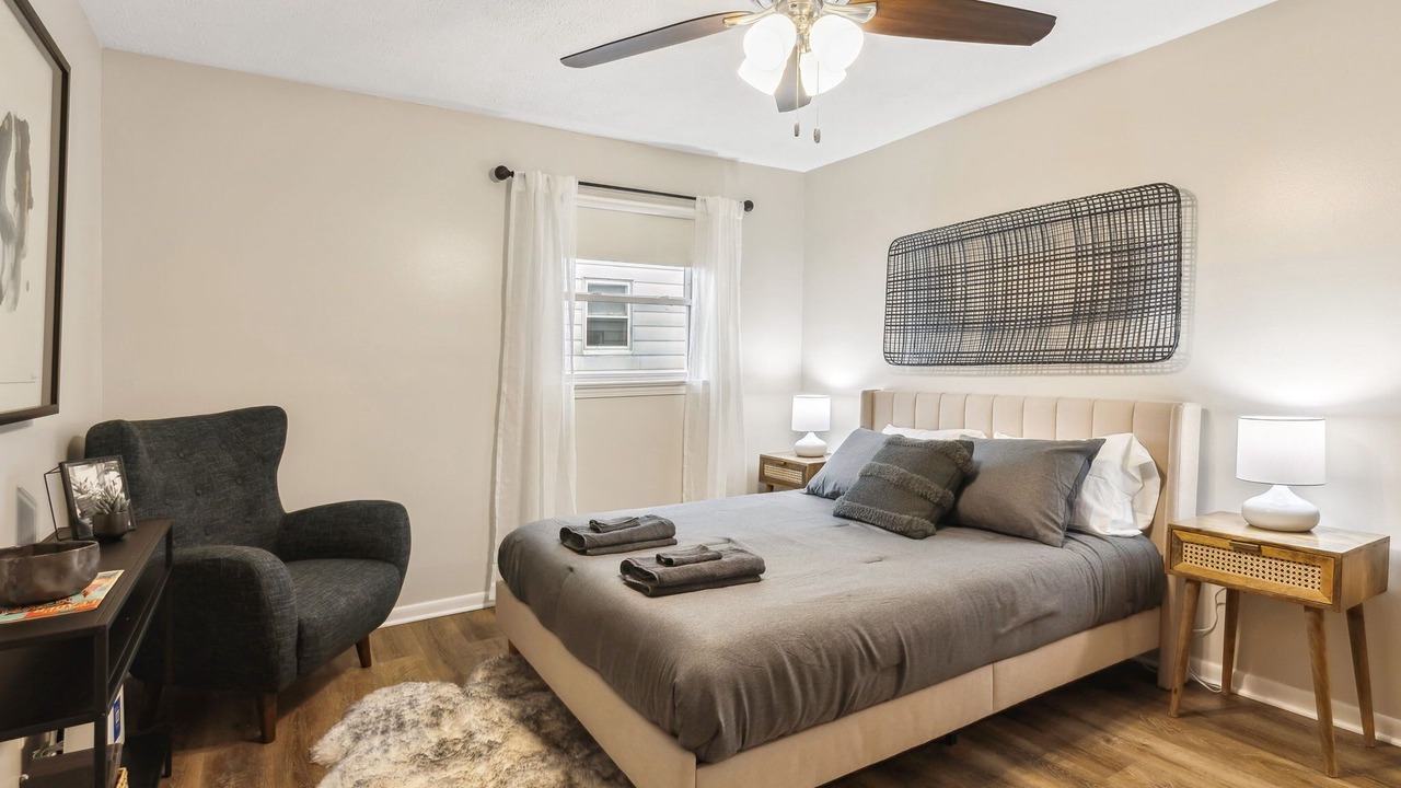 Photo of Bedroom in Cleveland Heights