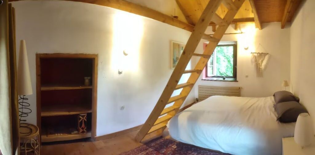 Photo of Bedroom in Plougonven