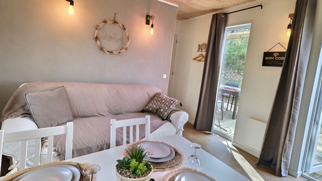 Photo of Livingroom in L'Isle-Jourdain