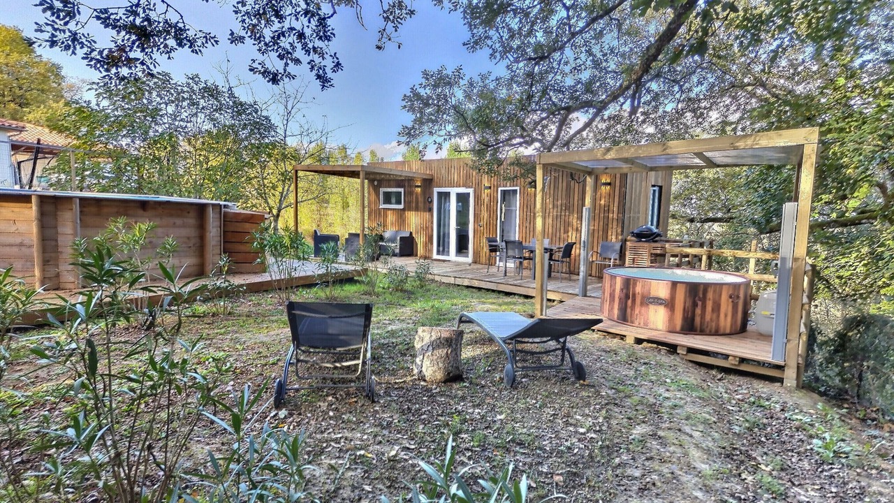Photo of Outdoor in L'Isle-Jourdain