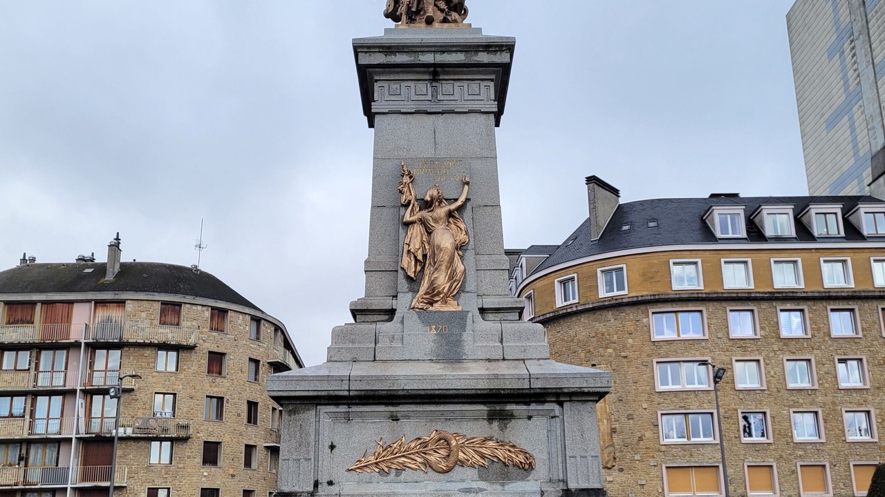 Photo of Others in Sedan