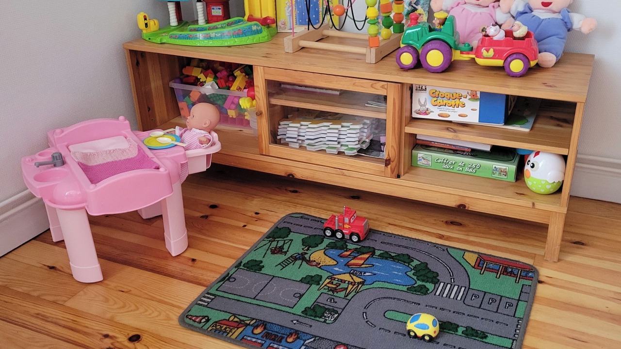 Photo of Others in Sedan