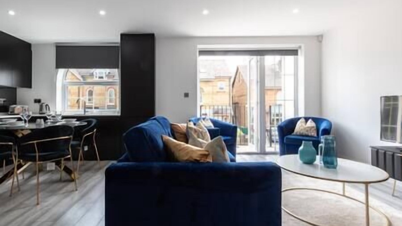 Photo of Livingroom in Staines