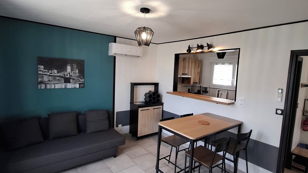 Photo of Livingroom in Mondeville