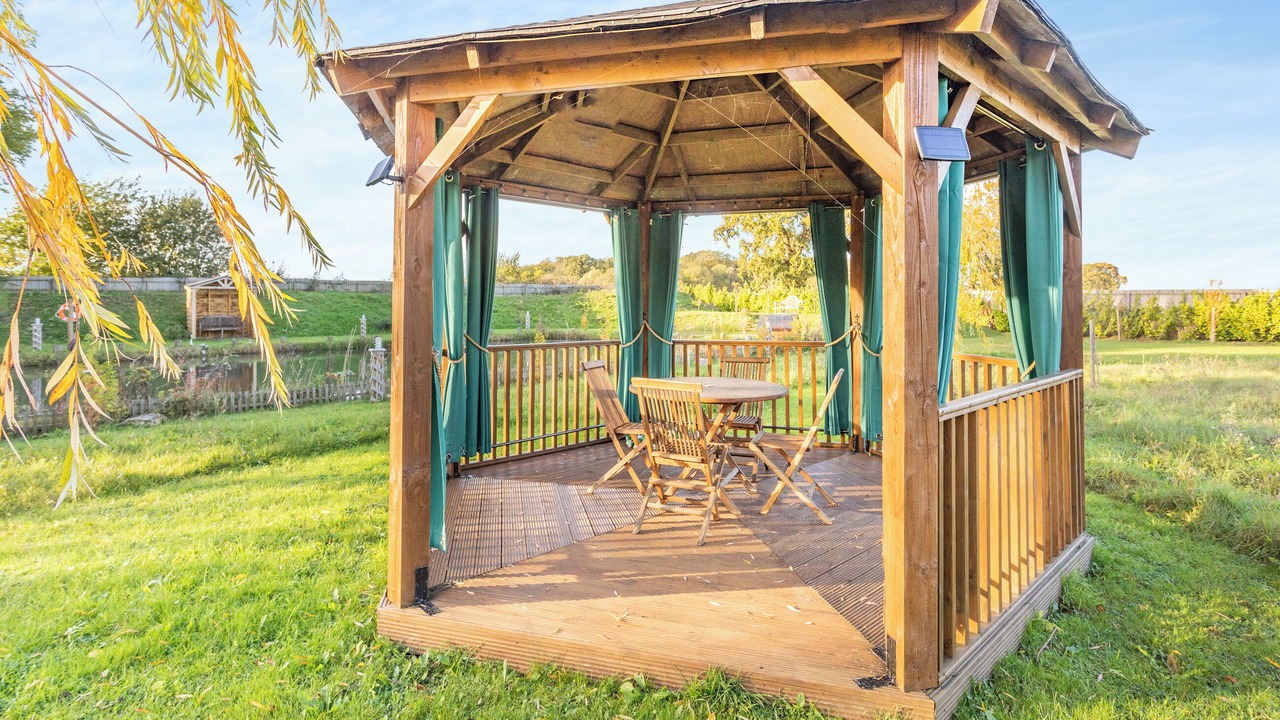 Photo of Outdoor in Newmarket