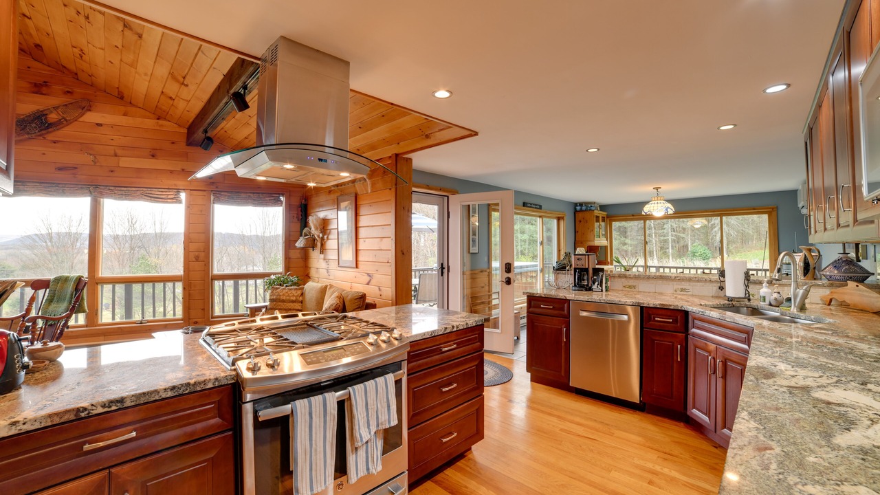 Photo of Kitchen in Dryden
