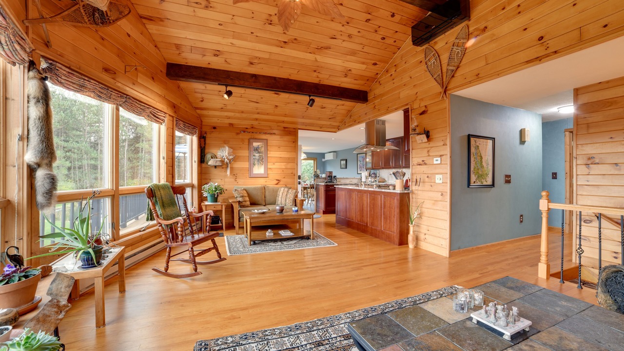 Photo of Livingroom in Dryden