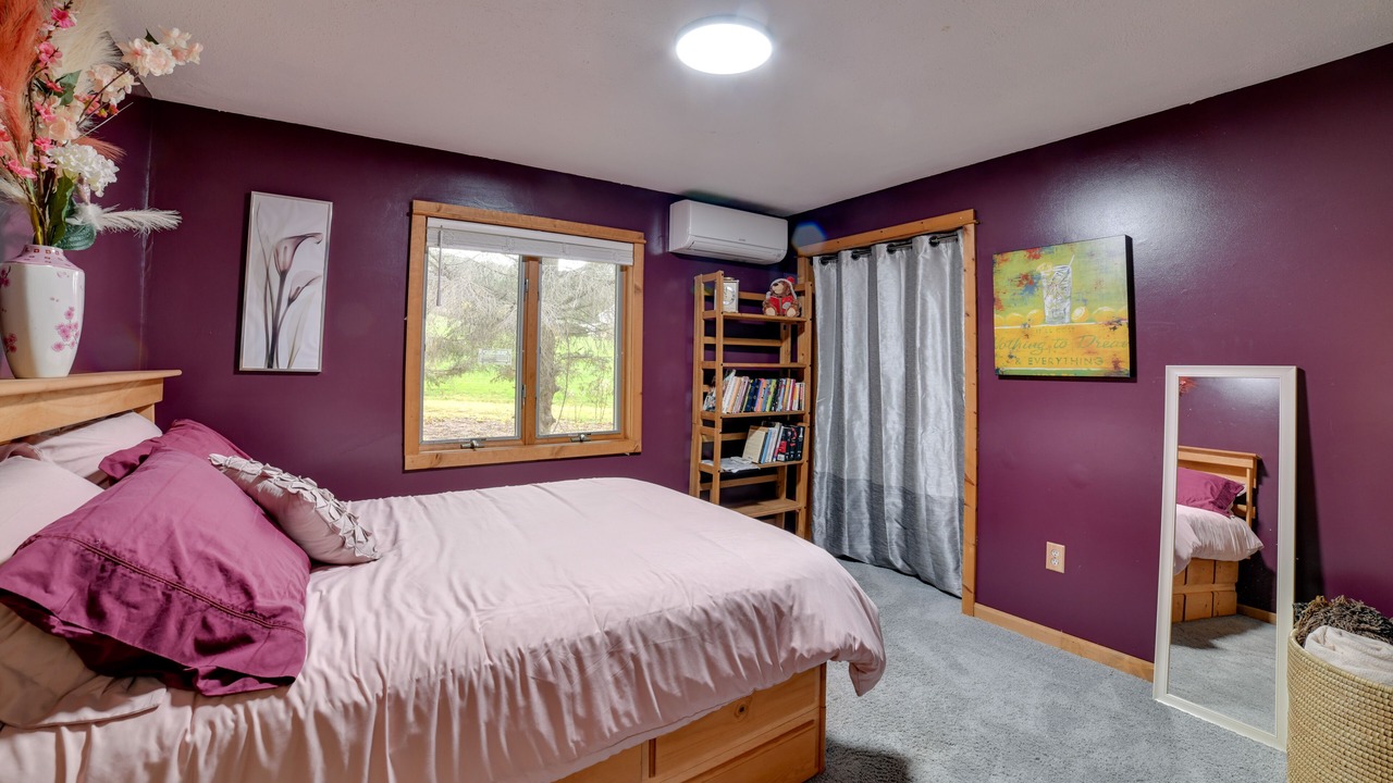 Photo of Others in Dryden