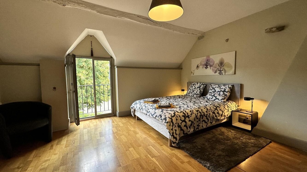 Photo of Bedroom in Essey